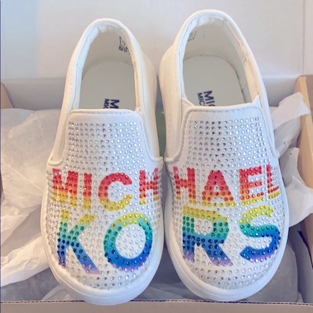 Size 5 brand new/never worn